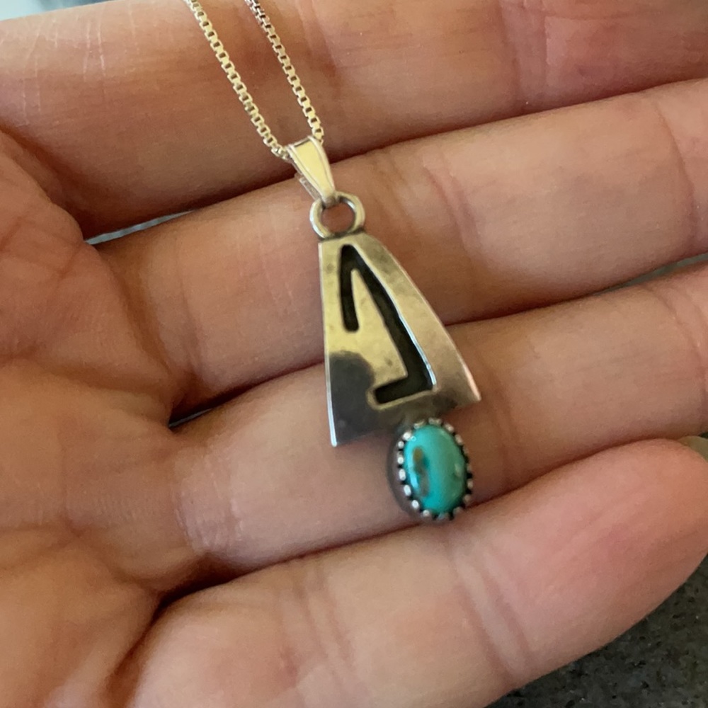 Vintage Native American Turquoise Pendant - Picture 7 of 10